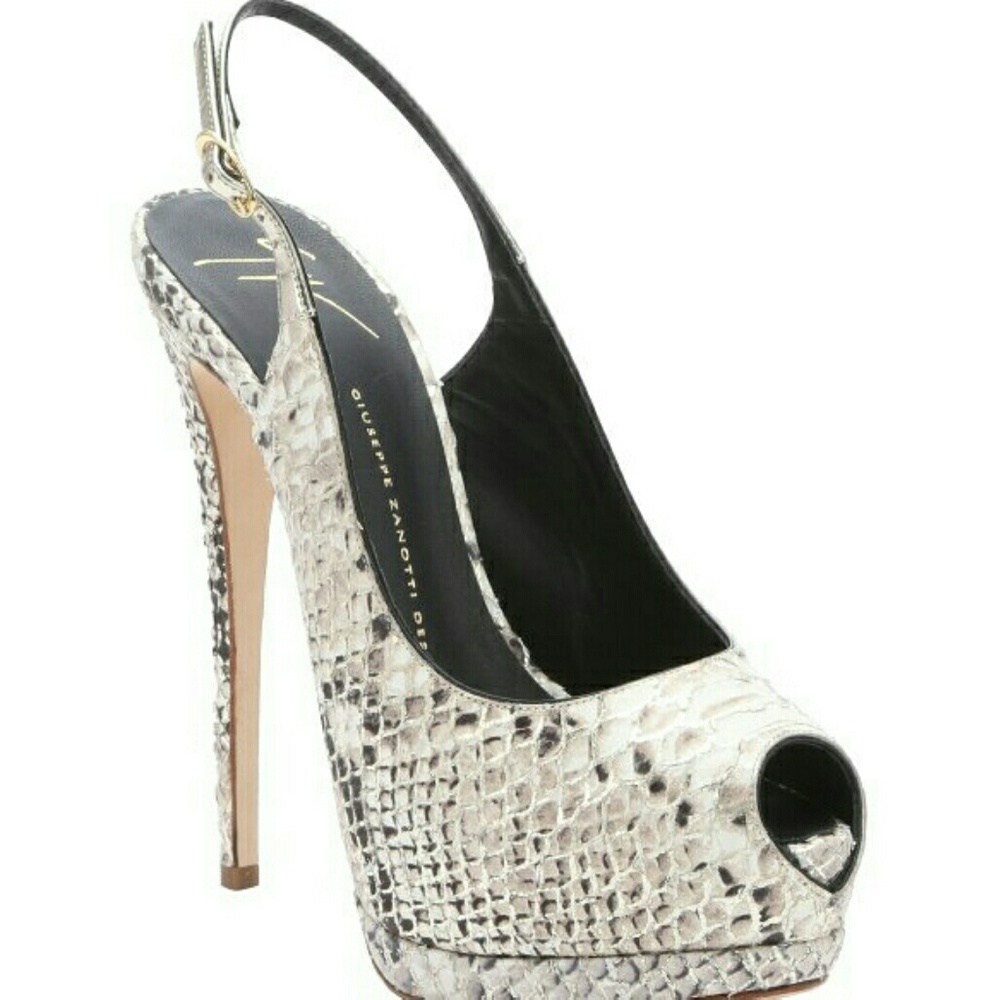 Authentic Giuseppe Zanotti slingback pump